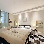 Charme&cachet T3 Atypique, Centre Historique Appartement