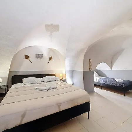 Charme&cachet T3 Atypique, Centre Historique Appartement *