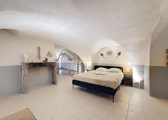 Charme&cachet T3 Atypique, Centre Historique Appartement *